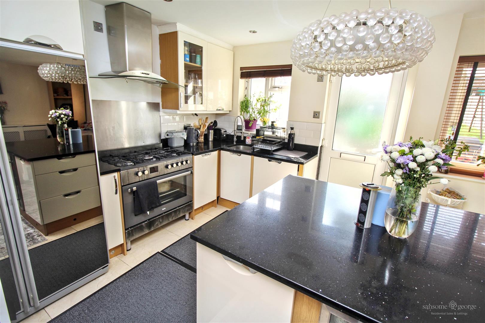 3 bed property in Oxford Road, Reading